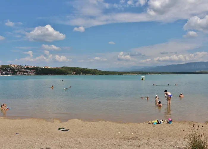Apartament With A - C In Krk-insel Krk 55016 Krk Town