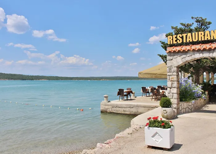 Apartament With A - C In Krk-insel Krk 55016